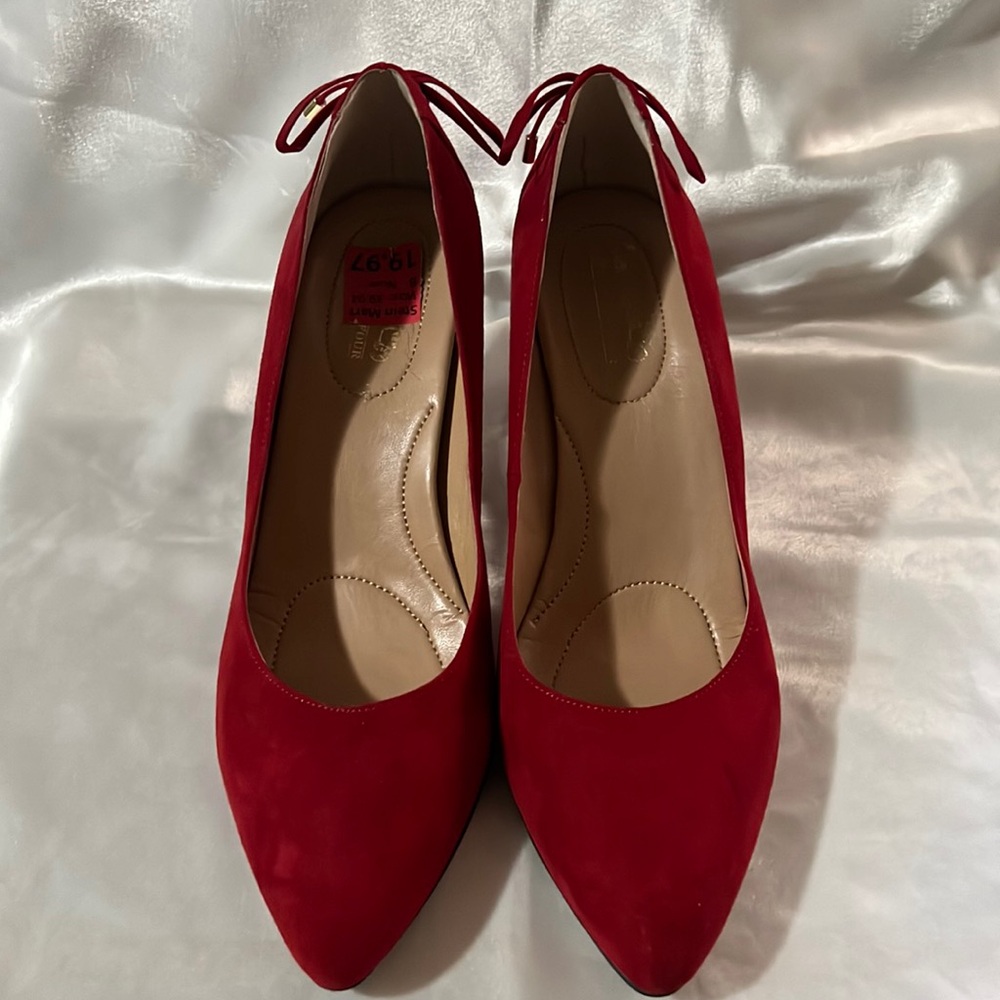 Coach and Four size 9.5 only used once